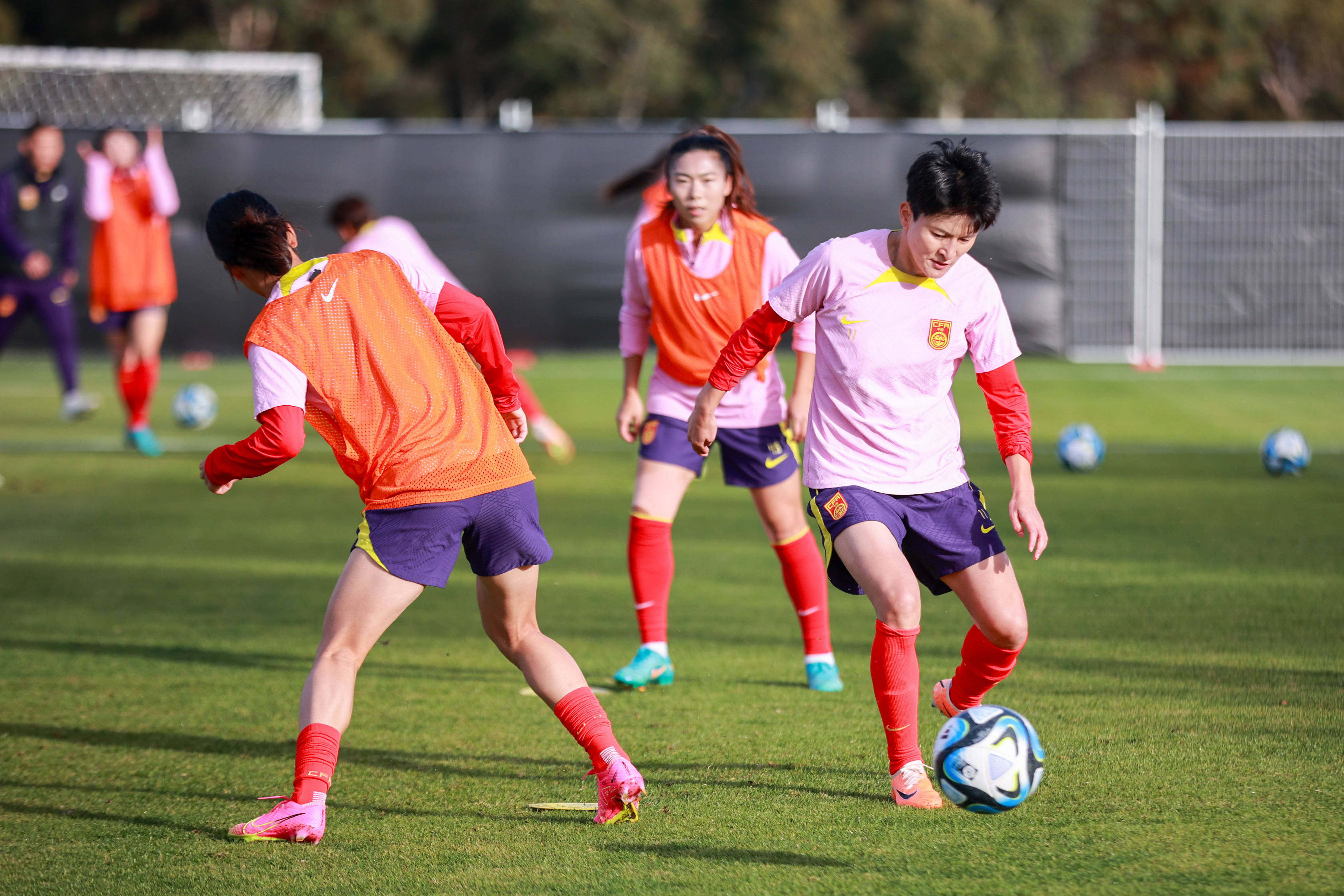 世俱杯2025-关于中国女足队员实力强劲，轻松获得比赛胜利的信息